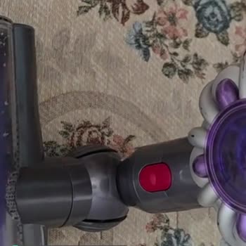 Dyson V8 Advanced Süpürge Servis Sonrası Hasar Ve Sorunun Devam Etmesi