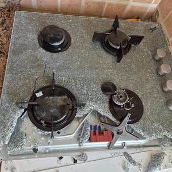 Arçelik Patlayan Cam Ocak Güvenlik Tehlikesi Ve Ücretsiz Metal Değişim Talebi
