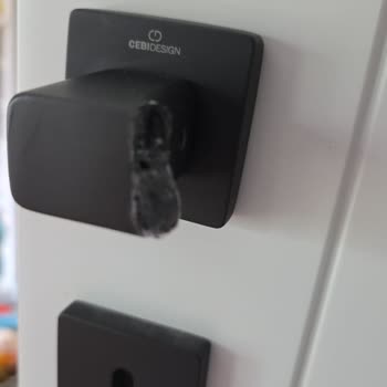 Çebi Design Kapı Kollarının Kısa Sürede Kırılması Ve Güvenlik Sorunu