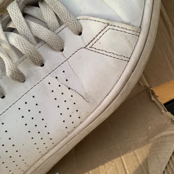 Adidas Advantage Base Sneaker’da Malzeme Kusuru, Garanti İade Talebim Reddedildi