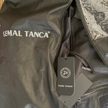 Yanıltıcı Marka Bilgisi Ve Ürün Açıklaması Nedeniyle Yanlış Ceket Gönderildi