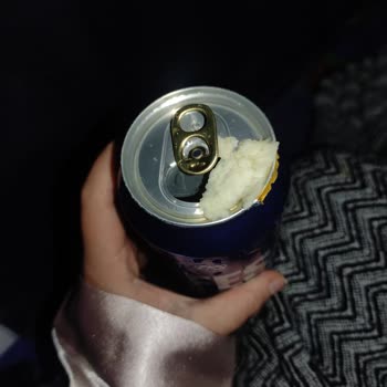 Efes Lager Birasında Beyaz Katı Madde Bulunması Ve Sağlık Endişesi