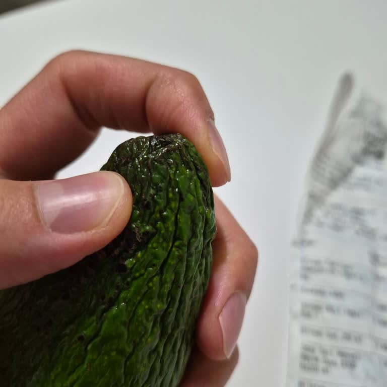 Ayıplı Avokado İçin İade Talebinin Reddedilmesi Ve Tüketici Hakları İhlali