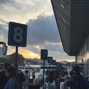 Aras Seyahat Otobüsünün Gelmemesi Ve Bilgi Eksikliği