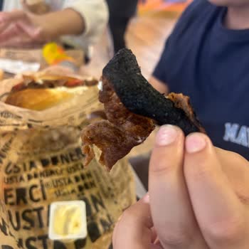 Yanmış Ve Küçük Döner Ürünü İçin 275 TL Ücretine Hayal Kırıklığı