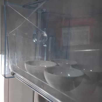 Kapak Kısmındaki Yumurtalık Rafının Kendiliğinden Kırılması Ve Garanti Kapsamı Talebi