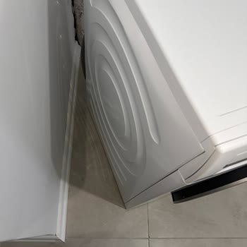 Bosch WGA25202TR Washing Machine Side Panels Swollen