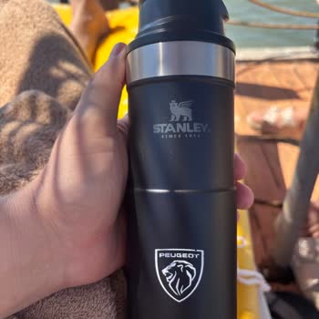 Stanley İnceleme Sonrası Ezilen Termosun Yeni Ürünle Değiştirilmesi Talep Ediliyor