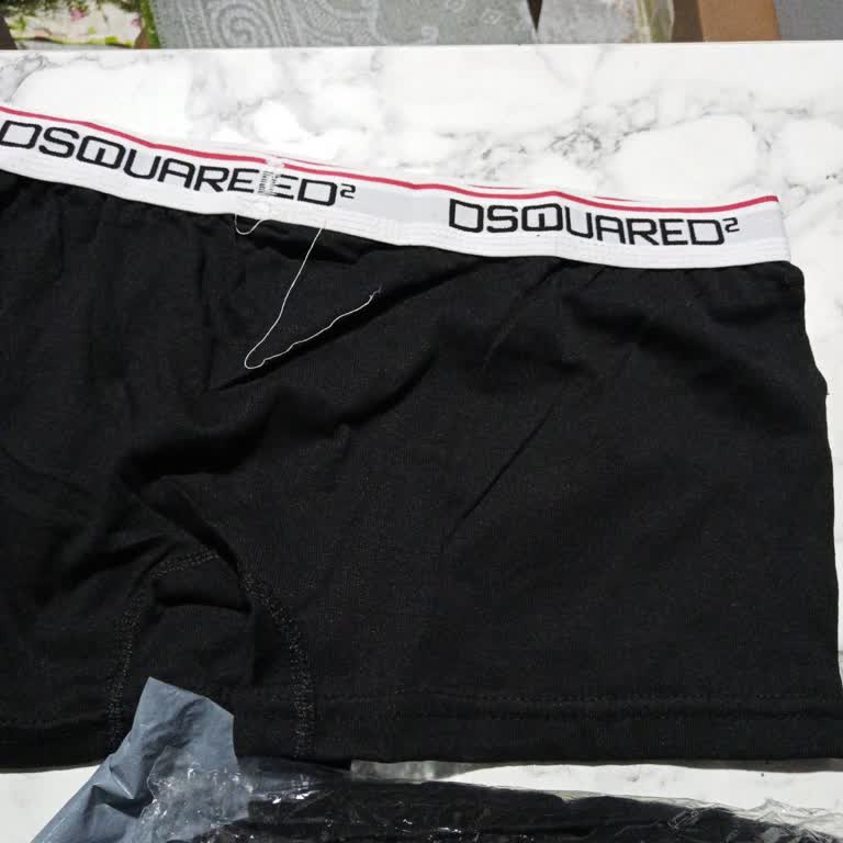 Beyaz XXL Boxer Yerine Siyah M Gönderildi, İletişim Kurulamıyor