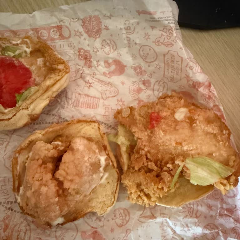 Burgerde Yabancı Et Parçası Bulunması Ve Sağlık Endişesi