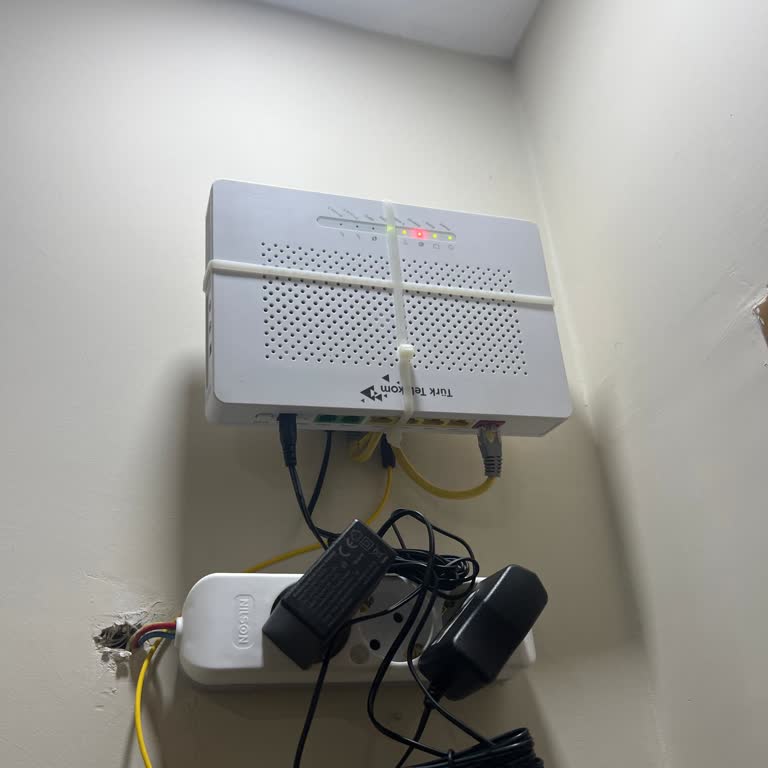 Türk Telekom'da İki Gün Süren İnternet Kesintisi Ve Çözüm Sunulmayan Müşteri Hizmetleri