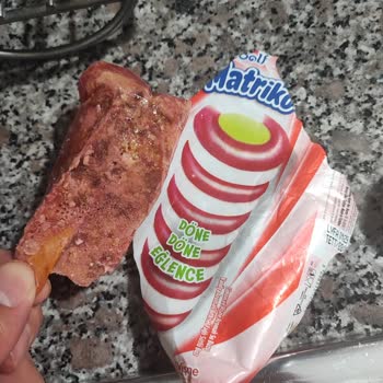 Küflenmiş Dondurma Satışı Sağlık Riski Oluşturdu