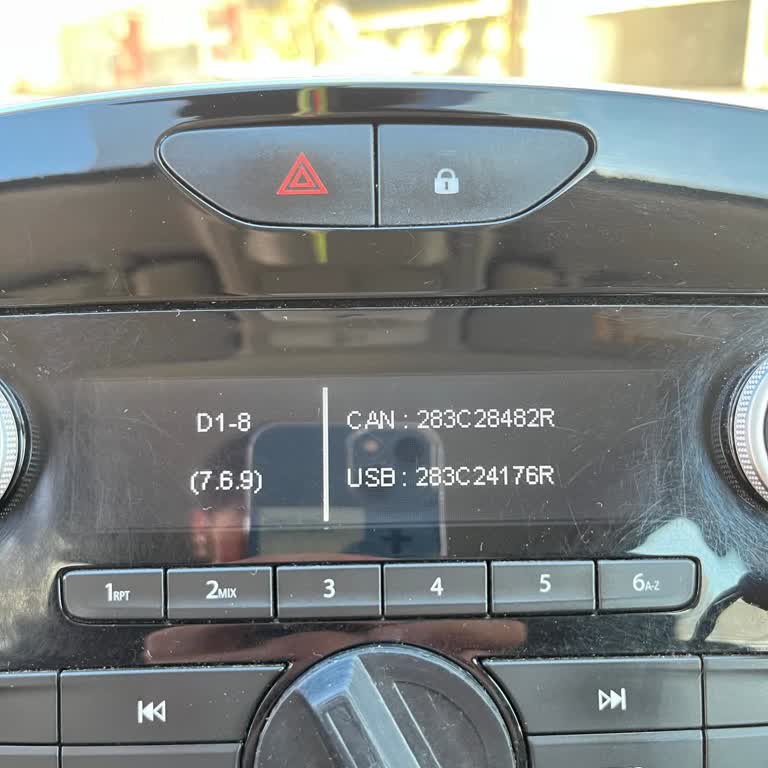Renault Clio R&GO Multimedia Sistemde Bluetooth Bağlantı Ve Cihaz Silme Sorunu