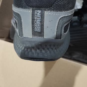 Boyner Ve Skechers'den Topuk Yırtılan Ayakkabının Garanti Reddi