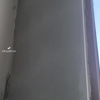 Polisan Acqua Marjinal Gri Boya Duvara Yapışmıyor