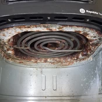 Philips Airfryer HD9285 İçinde Hızlı Paslanma Ve Hijyen Riski