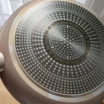 Tefal Tavanının Kısa Sürede Renk Değişimi Ve Sap Bozulması