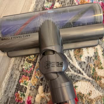 Dyson V15S Süpürge Toz Haznesi Çatlağı Ve Boru Ayrılması İçin Ücretsiz Onarım Talebi
