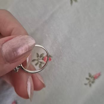 Yüzük Küçültme Sonrası Çizik Ve İncelme Nedeniyle Değişim İsteği