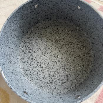 Brioni Stone Serisi Tencerelerde Garanti Değişiminde Tekrarlayan Korozyon Ve Kapak Soyulması