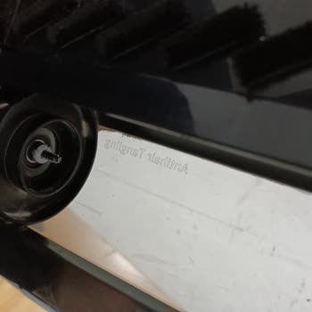 Bosch Dikey Süpürge Rulo Fırça Milinin Kırılması Ve Ücretsiz Değişim İsteği