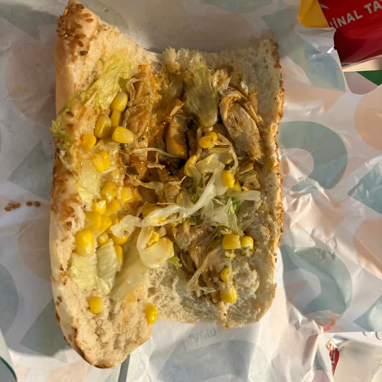 Subway Sandviçinin İçinin Boş Olması Ve Ücret İadesi