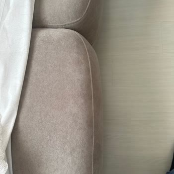 Batu Ev Ürünleri Mağazasında Yanlış Renk Gönderilen Koltuk Takımı İçin Hemen Değişim Talebi