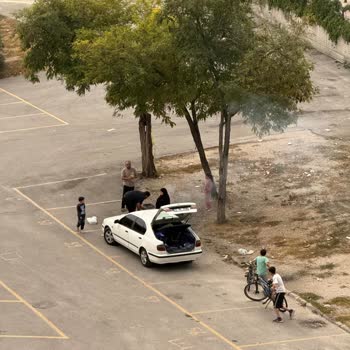 Mangal Dumanı Ve Kokusu Evlerimize Nefes Almaya Engel