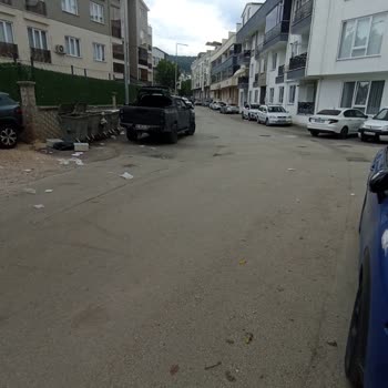 Altyapı Bozukluğu Murathan Caddesi’nde Sürekli Su Baskınına Yol Açıyor