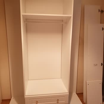 Vivense'den Yanlış Gönderilen Raflar Nedeniyle Gardırop Montajı Gerçekleşmedi