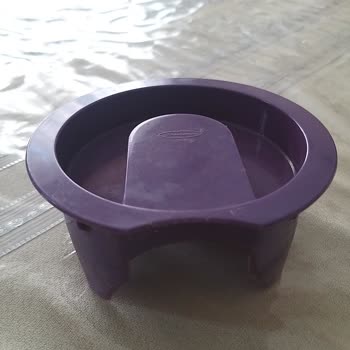 Sürahi Kapaklarındaki Çatlak Ve Renk Solması Ücretsiz Değişim Talebi