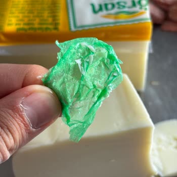 Yörsan Kaşar Peyniri İçinde Plastik Poşet Sağlık Riski