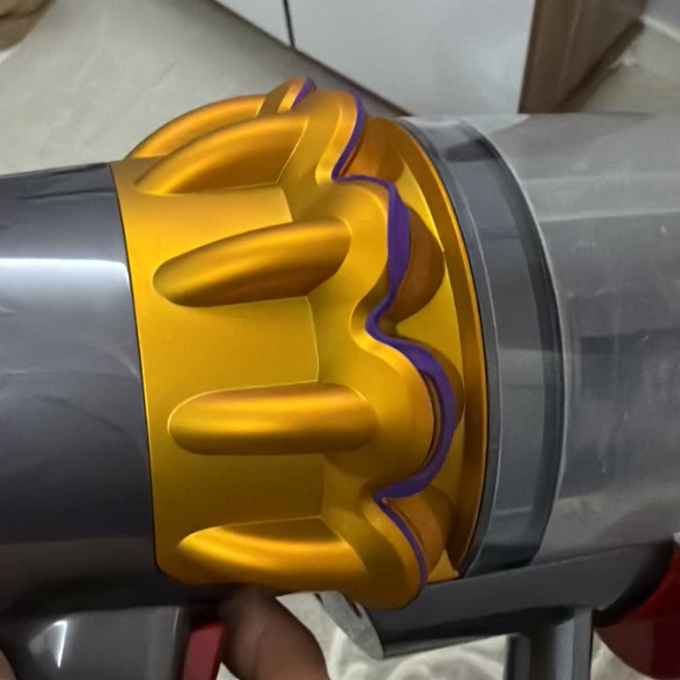Dyson V15 Detect Ana Ünitedeki Mor Conta Sorunu Garanti Kapsamında Çözülmedi
