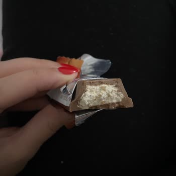 Bolçi Fındıklı Kadayıf Çikolatasının Kıvamı Un Gibi Çıktı Ve İade İmkânı Yok