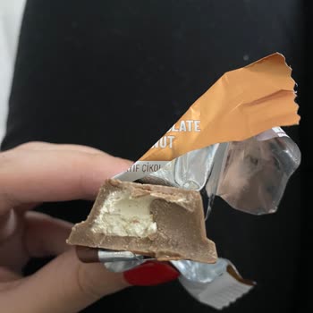 Bolçi Fındıklı Kadayıf Çikolatasının Kıvamı Un Gibi Çıktı Ve İade İmkânı Yok