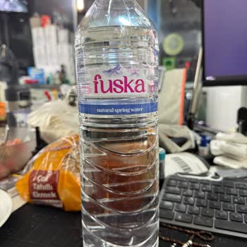 Fuska Su Paketi Acı Ve Kötü Kokulu İçilemez