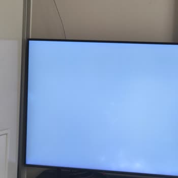 Media Markt’tan Uzatılmış Garantili Televizyonumda Servis Hatası Ve Tekrarlayan Arıza