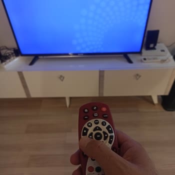 Kumanda Tuşları Çalışmıyor Ve Ücretsiz Değişim İstiyorum