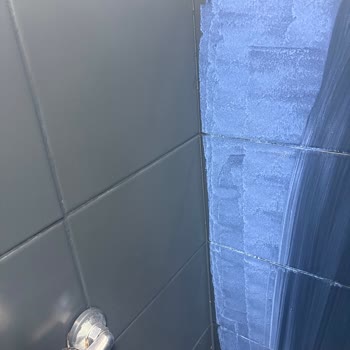 Bianca Liquid Diamond Vernik Şeffaf Olmadı, Fayanslar Beyaz Ve Bulanık Kaldı