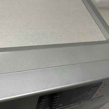 Yetkili Servis Çamaşır Makinesine Darbe Yaptı, Kasa Değişimi Teklifiyle Reddedildi