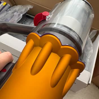 Dyson V12s Detect Slim Süpürgede Tekrarlayan Filtre Tıkanıklığı Ve Servis Sorunu