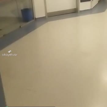 Sağlık Bakanlığı Çalışan Arkadaş Uyuduğu İçin Yerinde Yok!