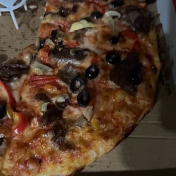Tıkla Gelsin Küçük Ve Kalitesiz Pizza İçin İade Talebi
