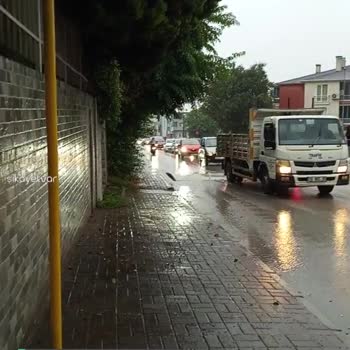 BURULAŞ Otobüs Durağı Kabini Yapılmasını İstiyoruz