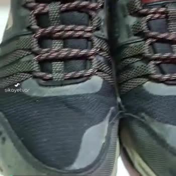 Skechers Dikişleri Atıyor, O Yüzden Hiç Kullanışlı Değil