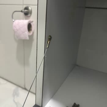 Su Baskını Sonrası Sigorta Şirketinin Cevapsızlığı Ve Evde Yaşam İmkansızlığı