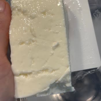 Ekici Beyaz Peynirde Tekrar Kıl Bulunması Güveni Sarsıyor