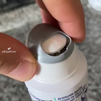 Rexona Deodorant Aniden Gaz Kaçırıp Patladı