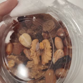 Migros'ta Kuru Meyve Paketi İçinde Böcek Ve Küflenmiş Ürünler: Sağlık Riski