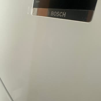 Bosch Buzdolabı Kurulumunda Güvensiz Durum Ve İlgisiz Servis